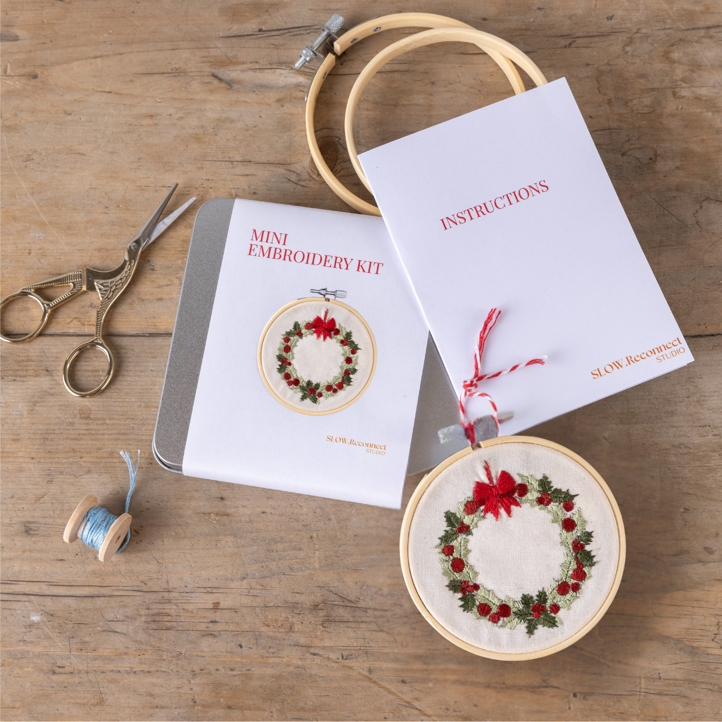 Christmas Decoration Embroidery Kit - Christmas Wreath